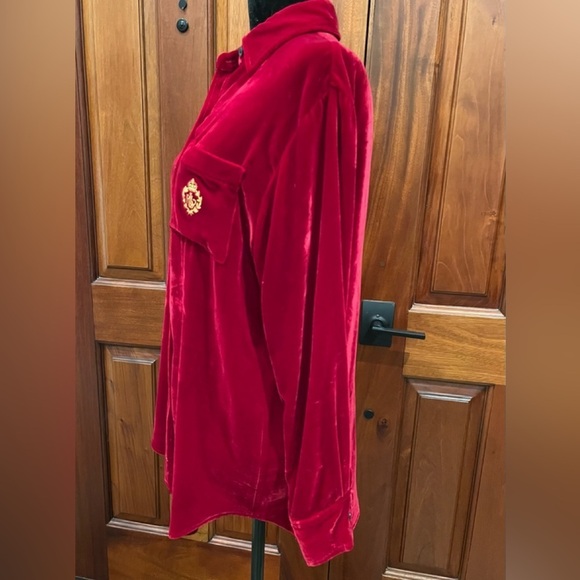 LAUREN Ralph Lauren Red Velvet Blouse Silk Blend Small Petite Gold Logo Crest - Picture 3 of 9